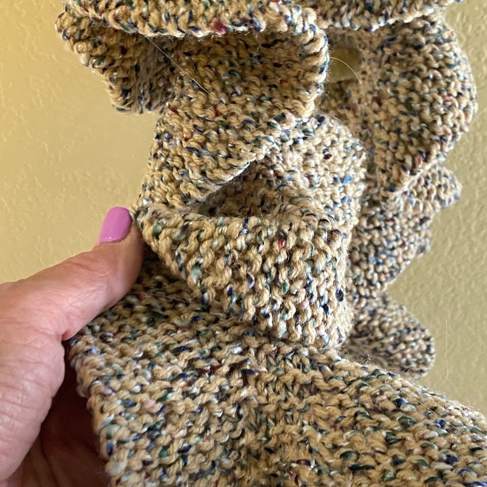 Handmade scarf - Picture 4 of 5